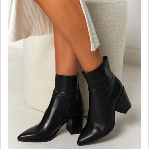 Tony Bianco Brazen Black Leather Ankle Boots Pointed Toe Midi New Size 7.5 - Picture 7 of 13